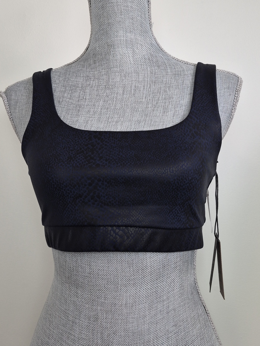 Strut This Jolie Bra Large Midnight Snake Brand New With Tags